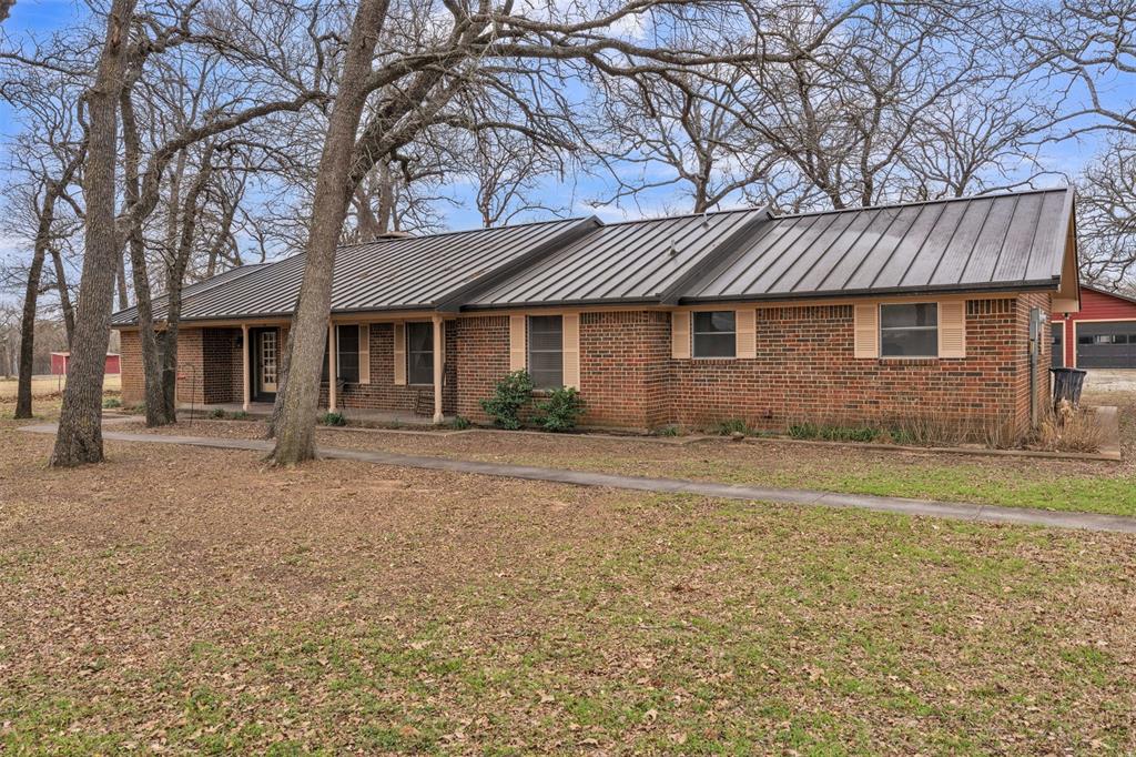 5400 County Road 402 Property Photo 3