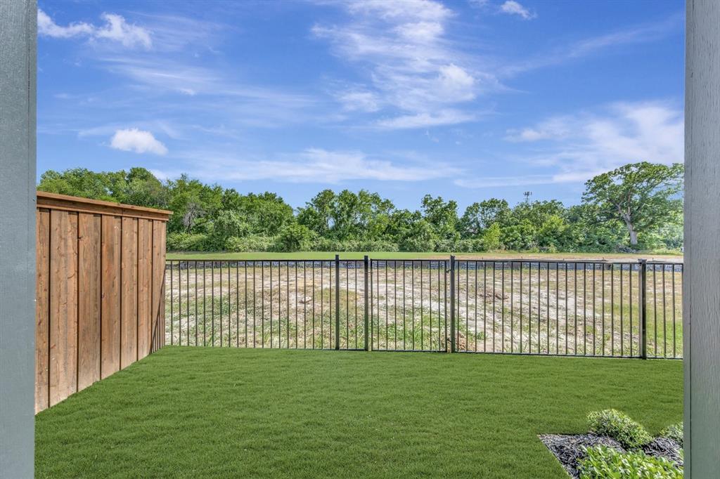 5853 Water Bridge Lane Property Photo 2