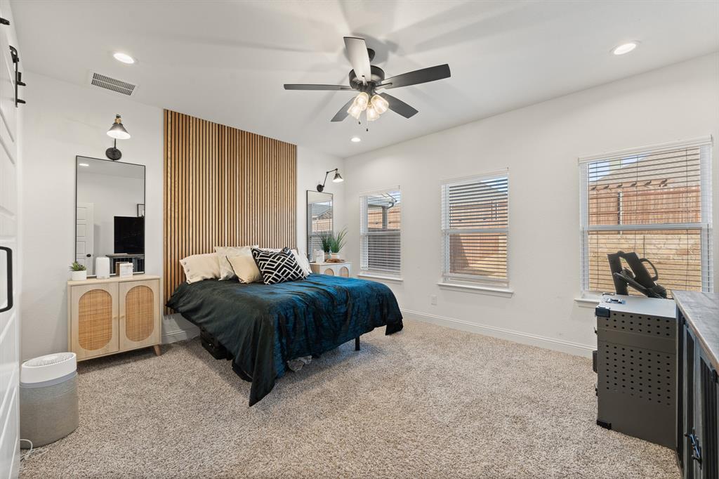 116 William Lane Property Photo 15