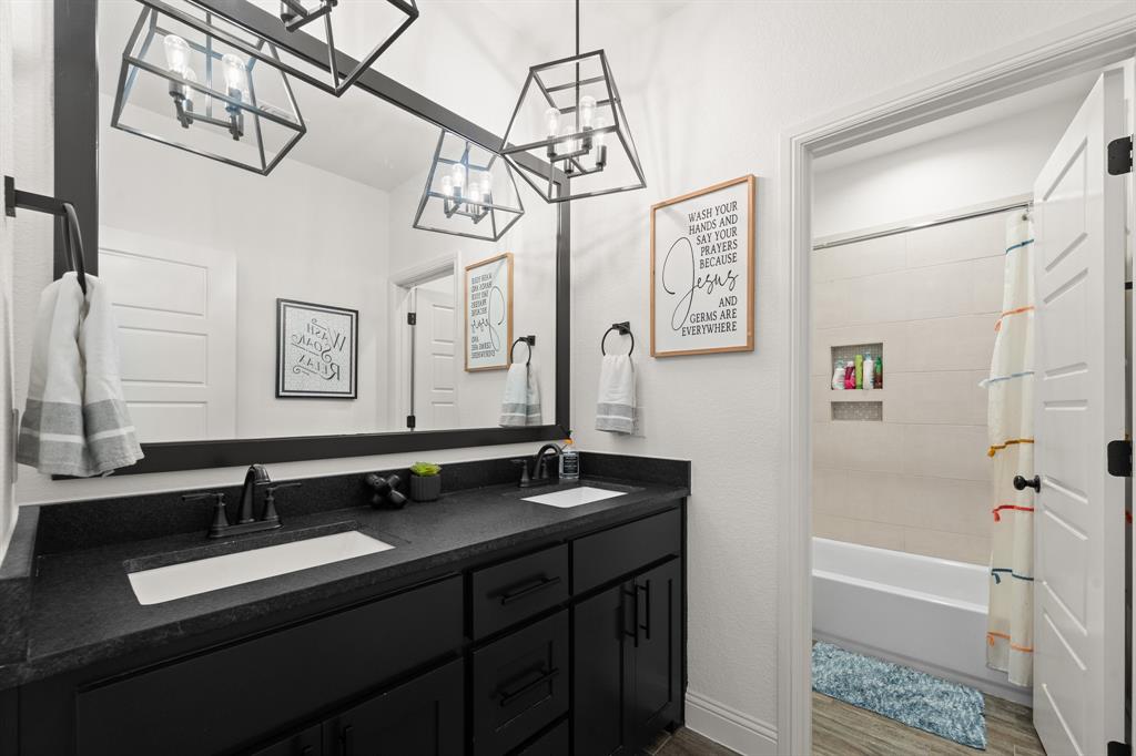 116 William Lane Property Photo 24