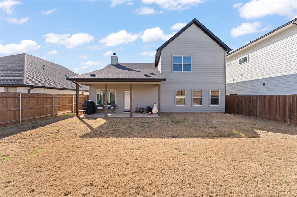 116 William Lane Property Photo 32
