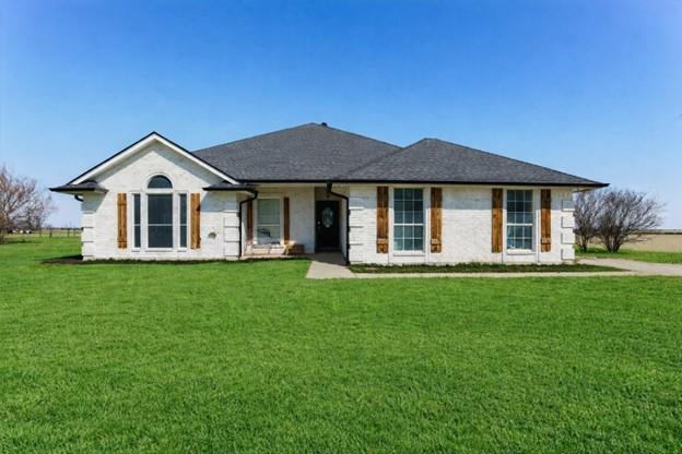 4600 Lone Star Road Property Photo 3