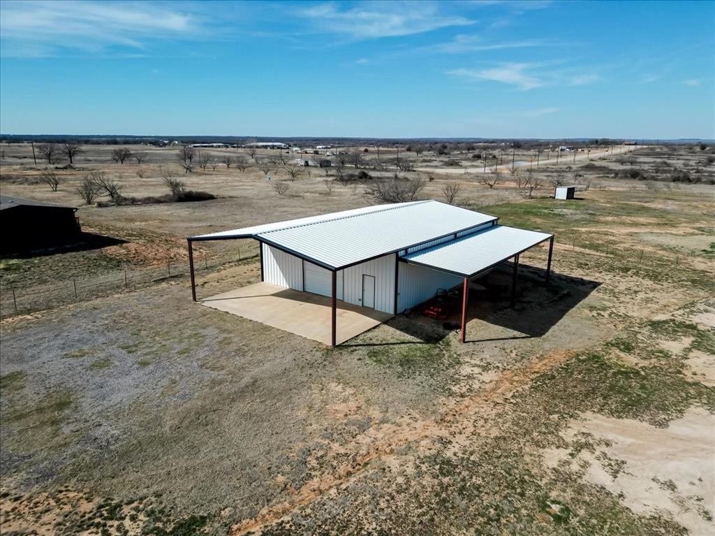 4600 Lone Star Road Property Photo 23