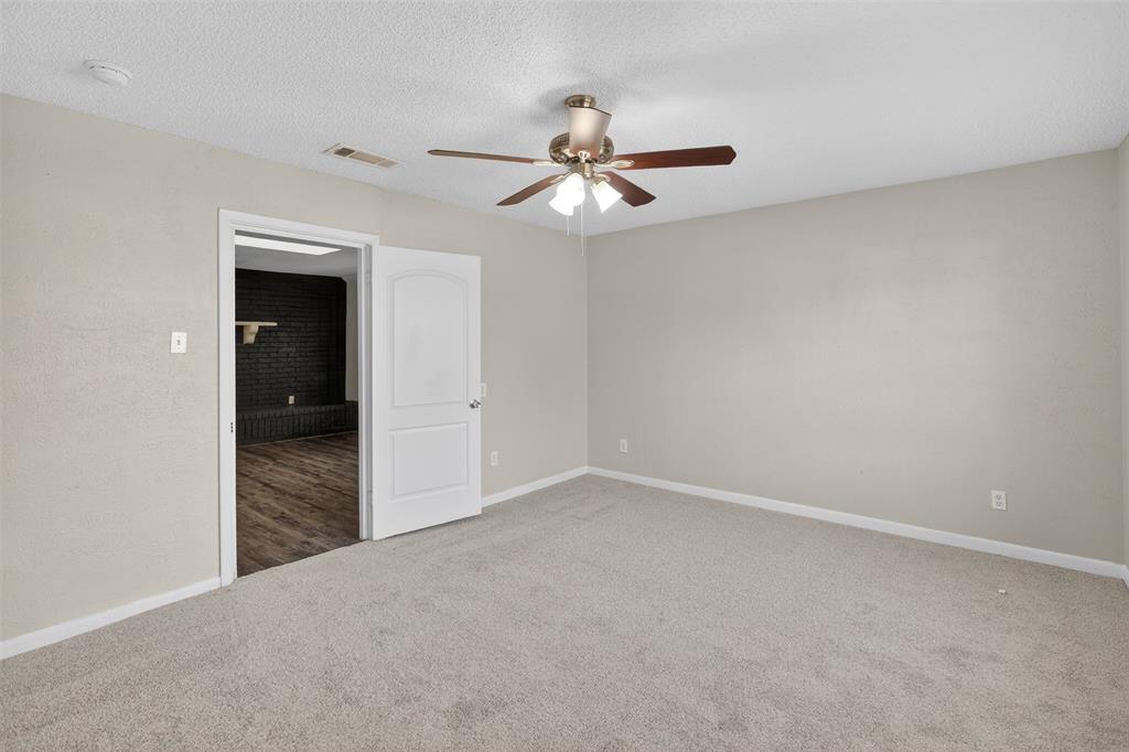 701 Harrison Lane Property Photo 18