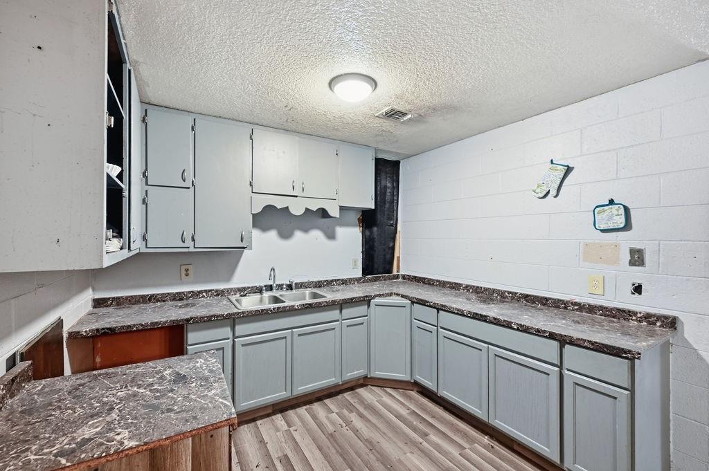 508 Kenneth Ave Property Photo 7