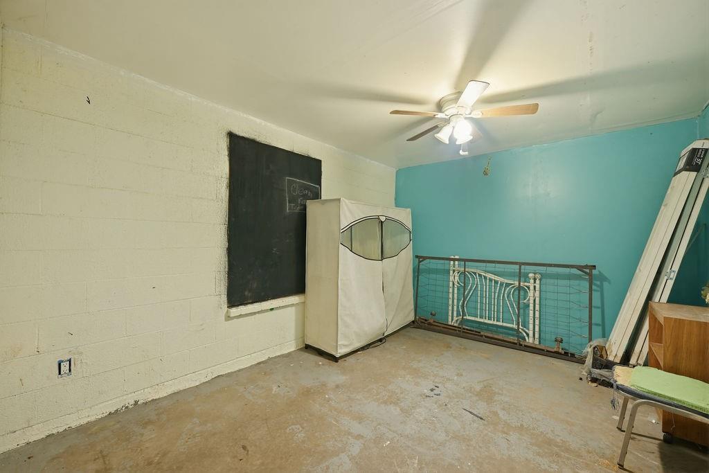 508 Kenneth Ave Property Photo 27