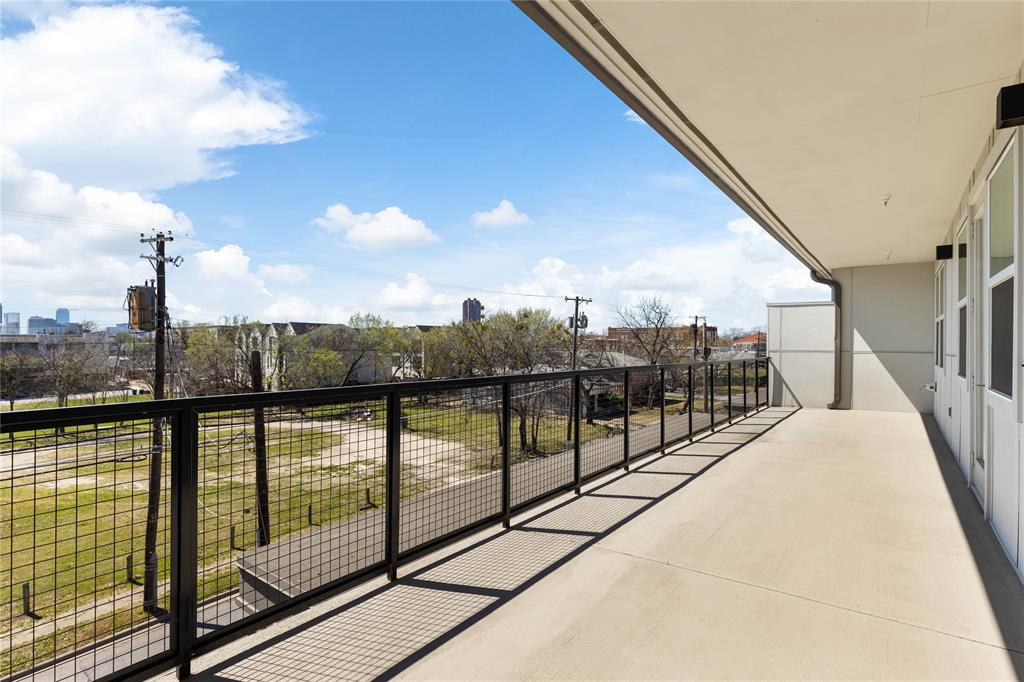 1500 N Fitzhugh Avenue Property Photo 24