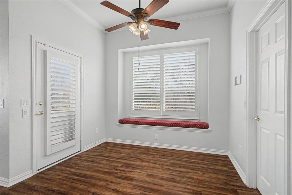 434 Long Cove Drive Property Photo 10