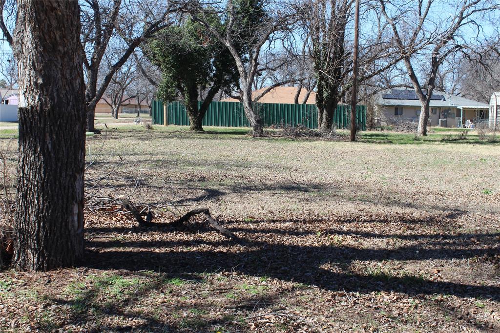 220 Rusk Property Photo 1