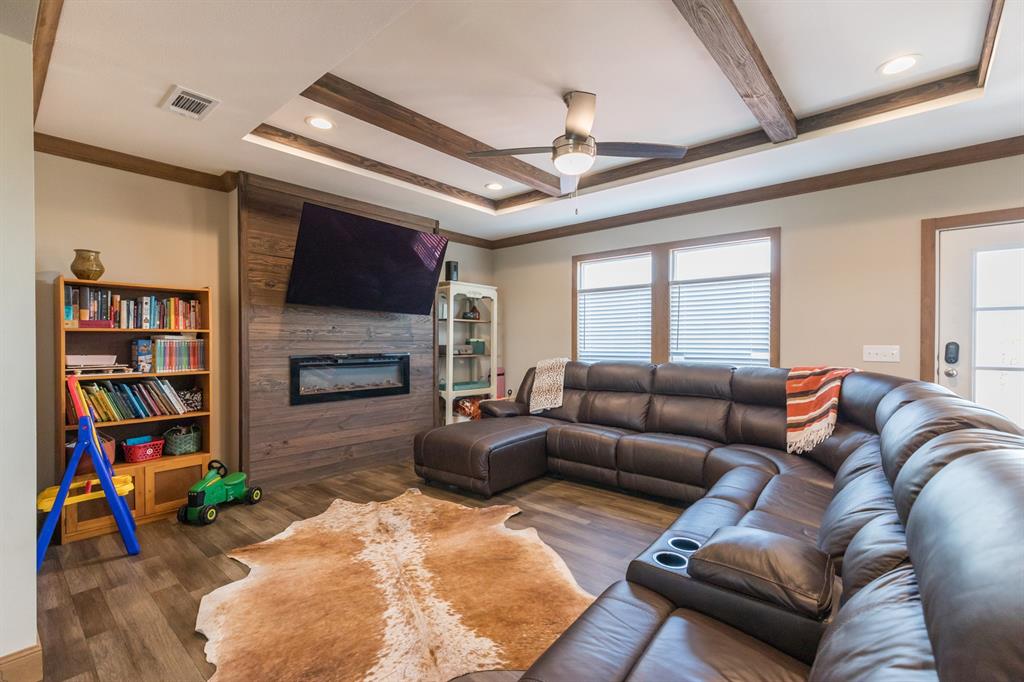 10099 County Road 452