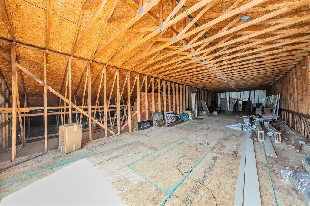 5704 James Avenue Property Photo 33