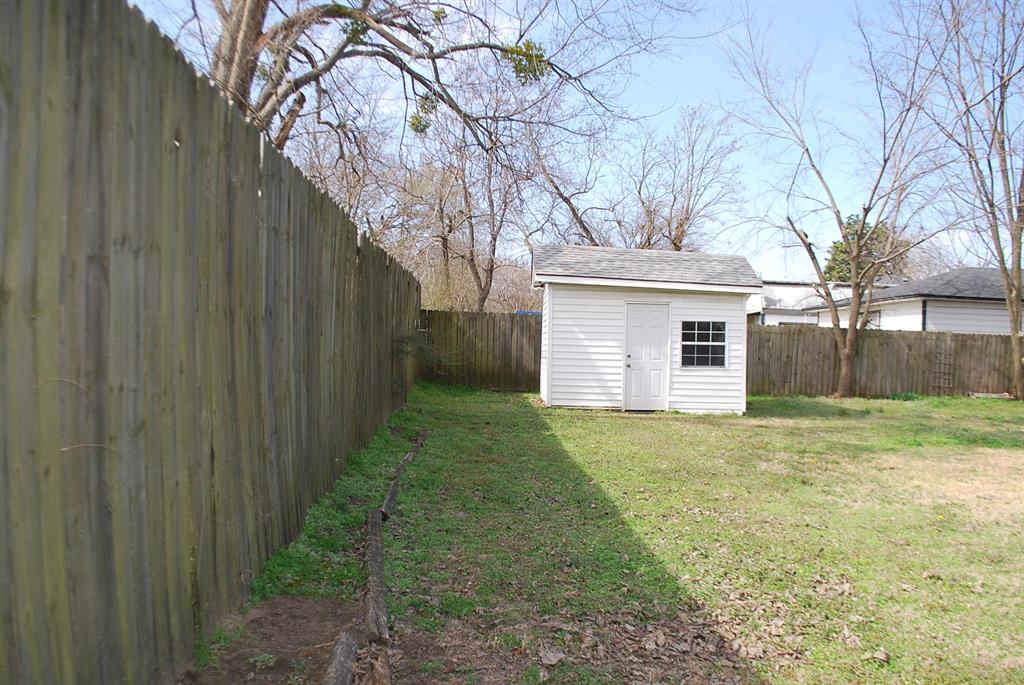 2604 W Johnson Street Property Photo 4