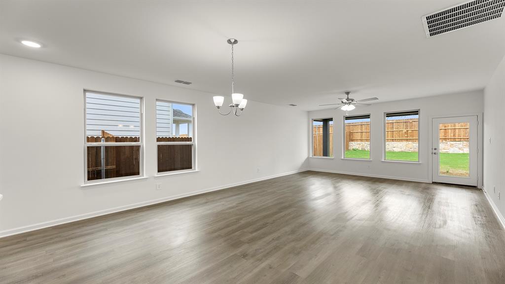 1716 Edgeway Drive Property Photo 10