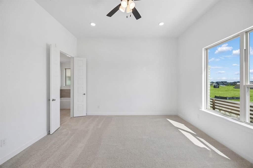 8725 Acorn Avenue Property Photo 15