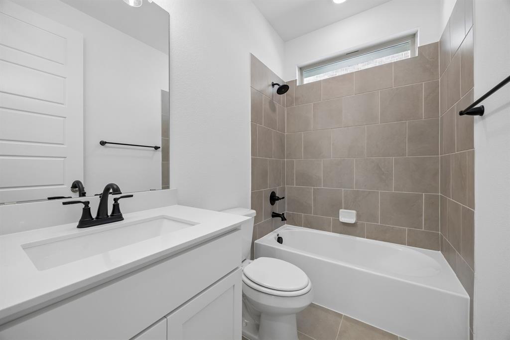 8725 Acorn Avenue Property Photo 21