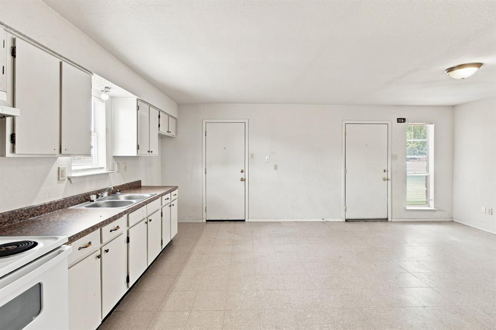 1572 Reef Drive Property Photo 12