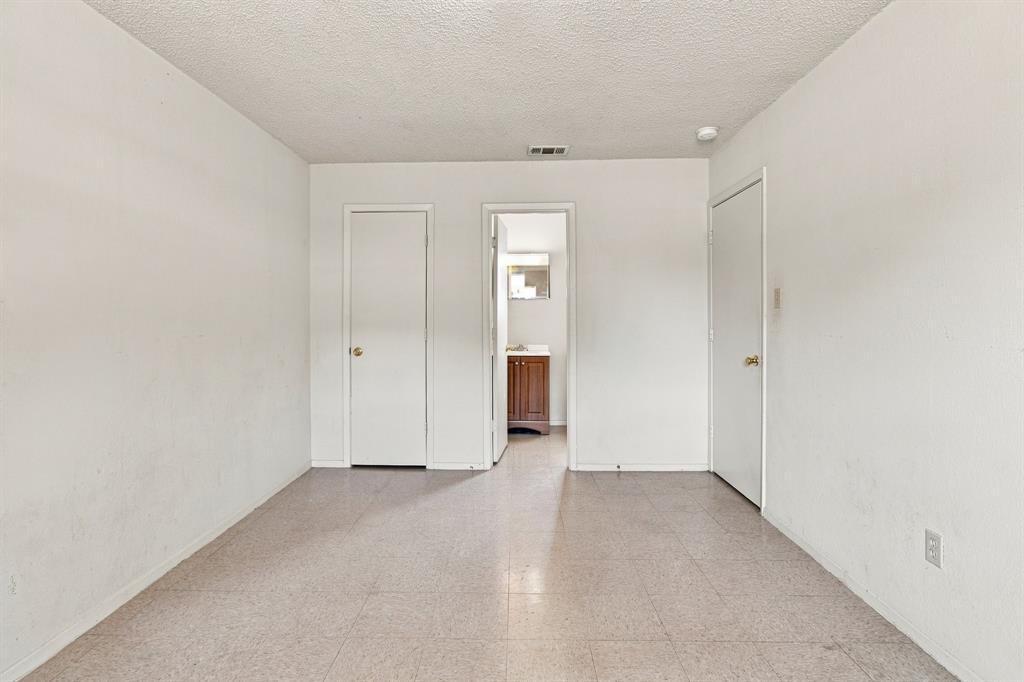 1572 Reef Drive Property Photo 15