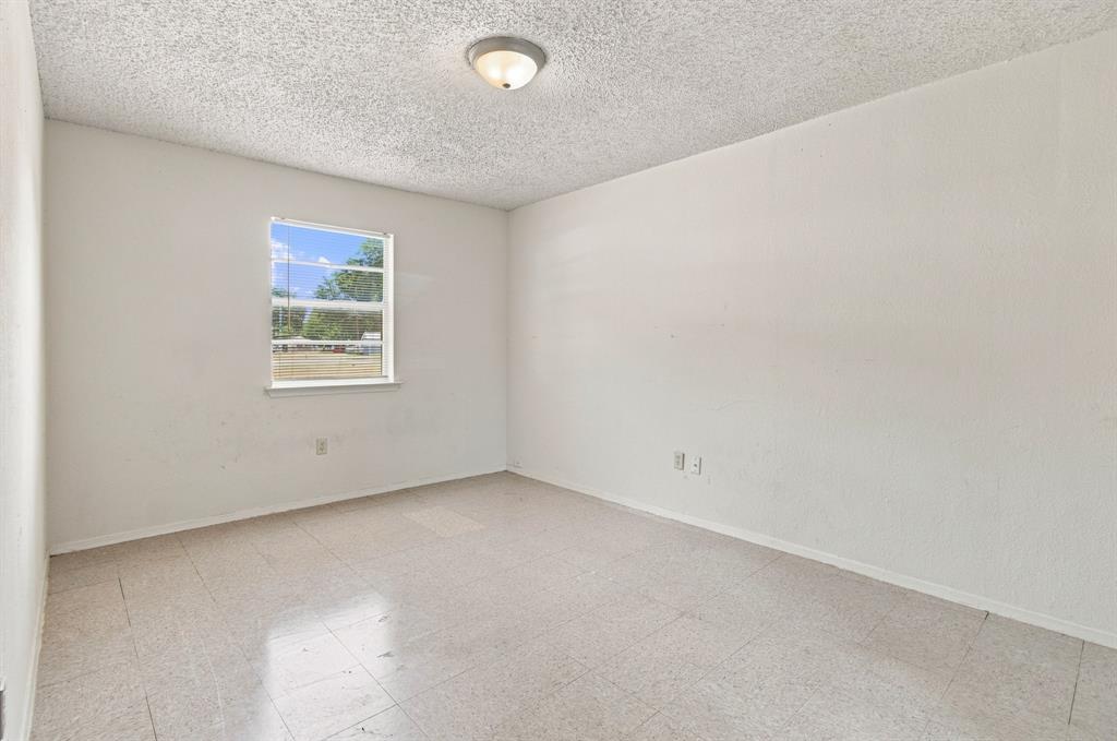 1572 Reef Drive Property Photo 21