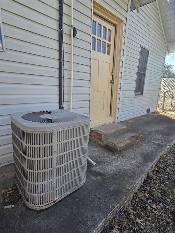 215 Bell Street Property Photo 26
