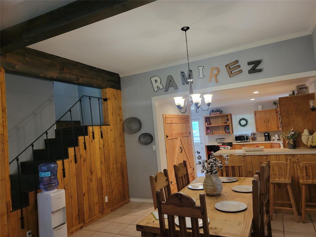 706 W Wrights Avenue Property Photo 10