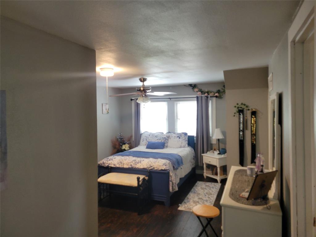 706 W Wrights Avenue Property Photo 14