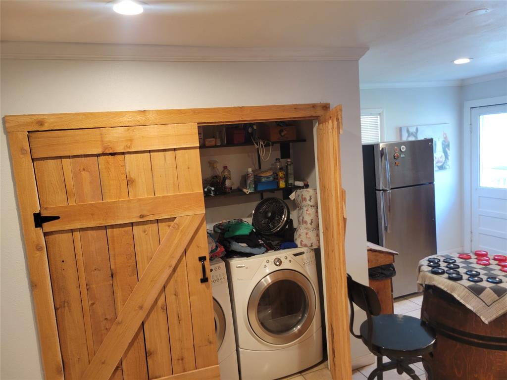 706 W Wrights Avenue Property Photo 18