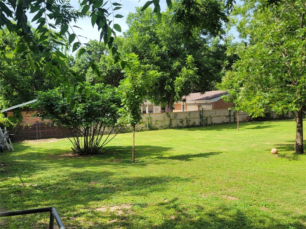 706 W Wrights Avenue Property Photo 23