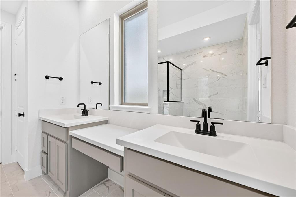 9909 Morning Cloak Drive Property Photo 6