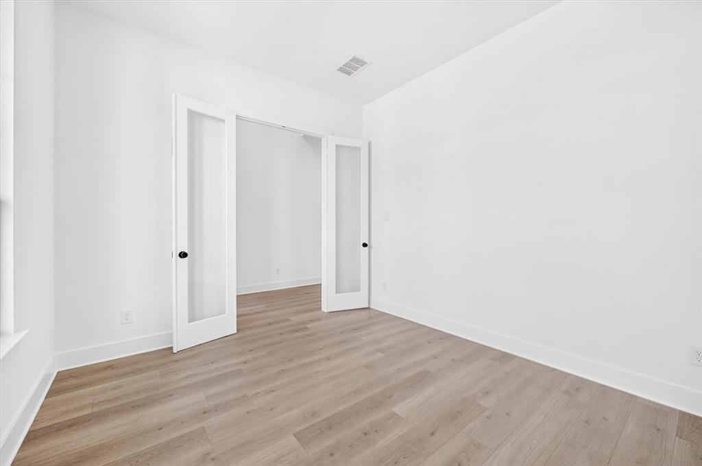 9909 Morning Cloak Drive Property Photo 7