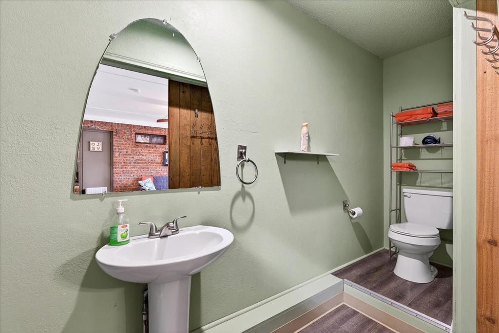 125 Lark Drive Property Photo 23