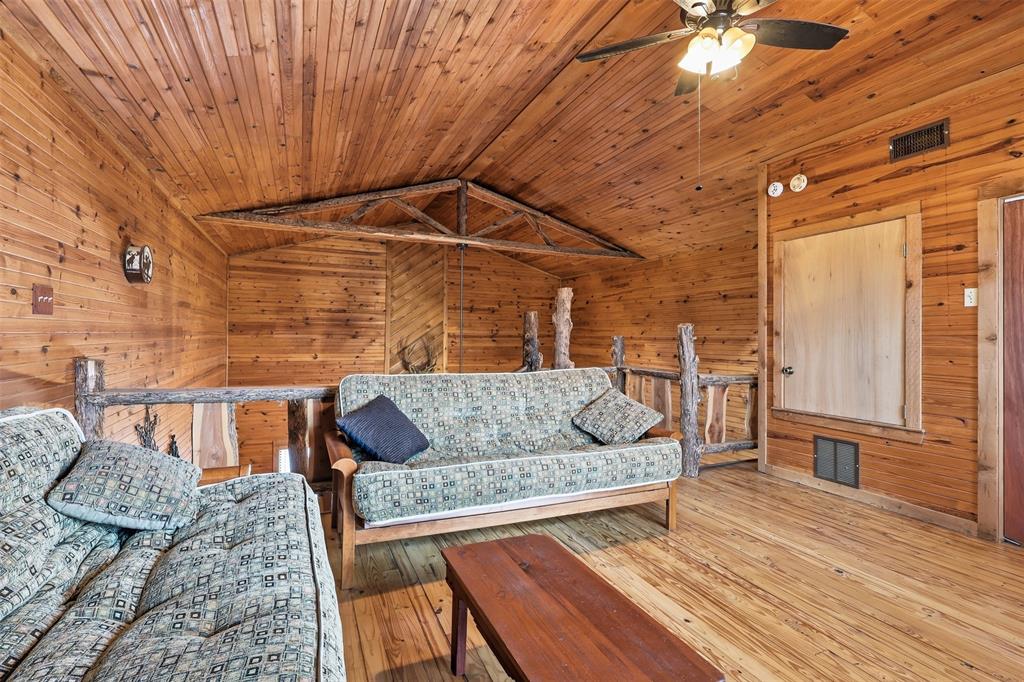 2360 County Road 4660 Property Photo 13