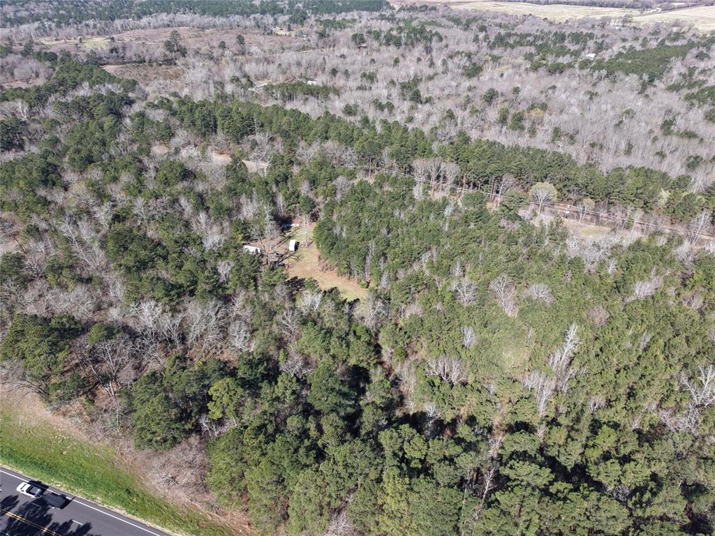 805 County Road 3210 Property Photo 6
