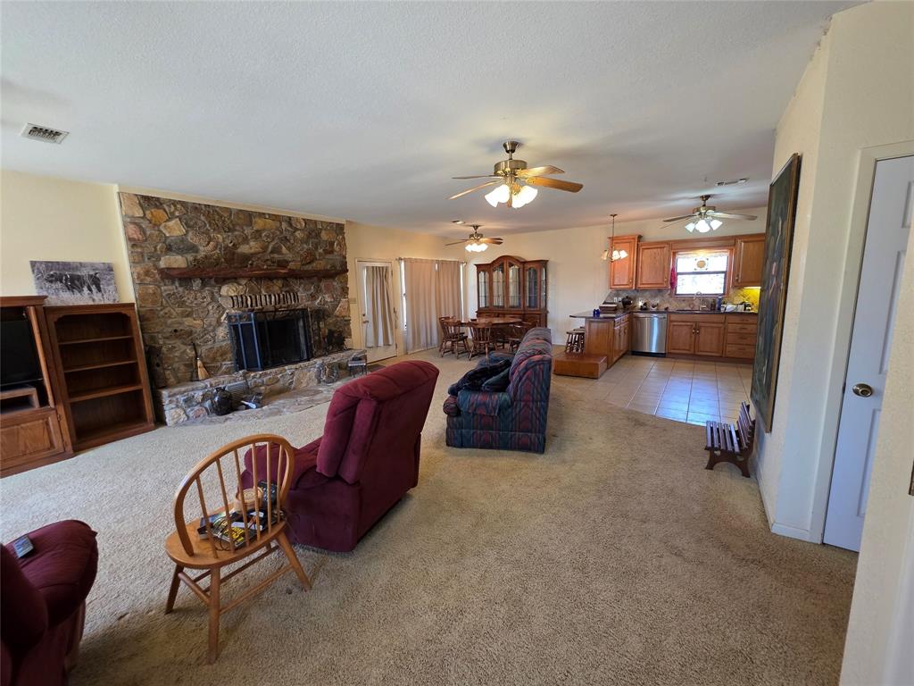 1709 County Road 330 Property Photo 6