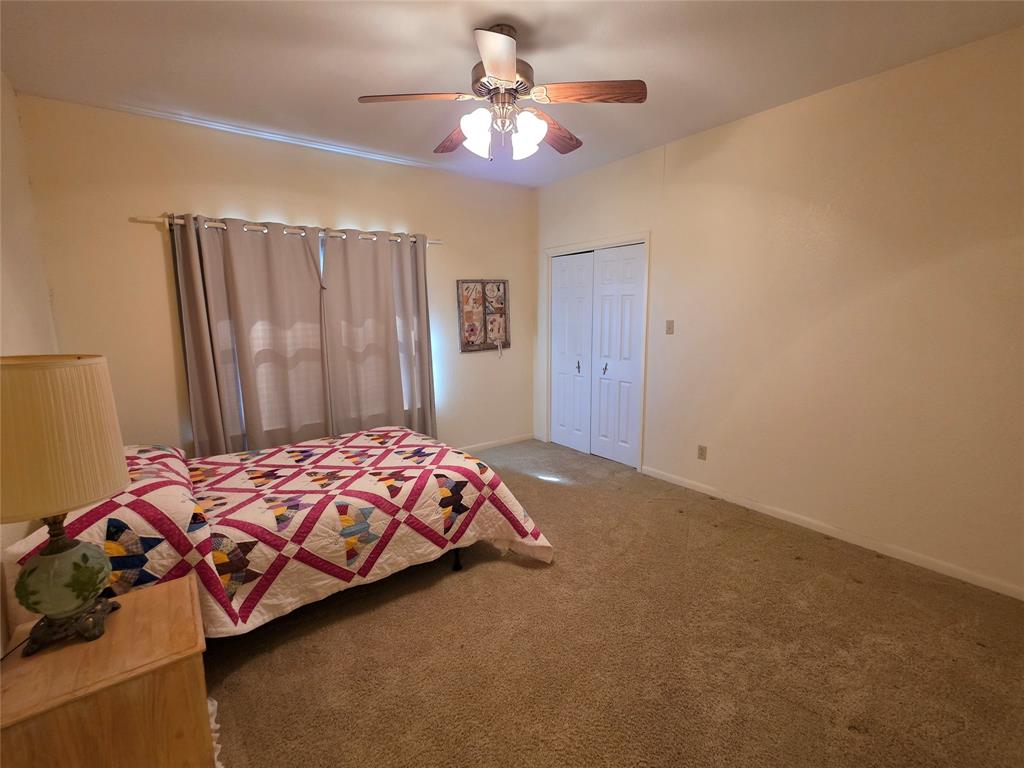 1709 County Road 330 Property Photo 8