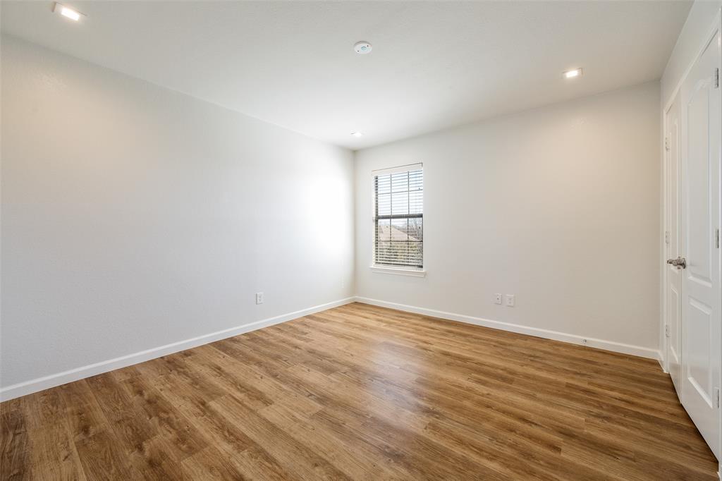 826 Hazels Way Property Photo 19