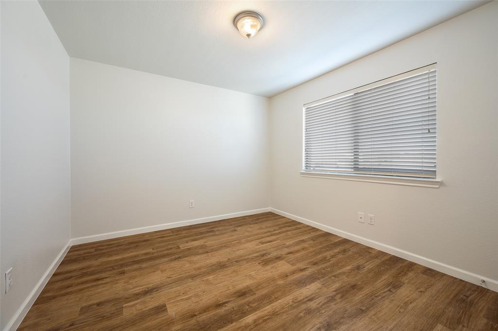 826 Hazels Way Property Photo 20