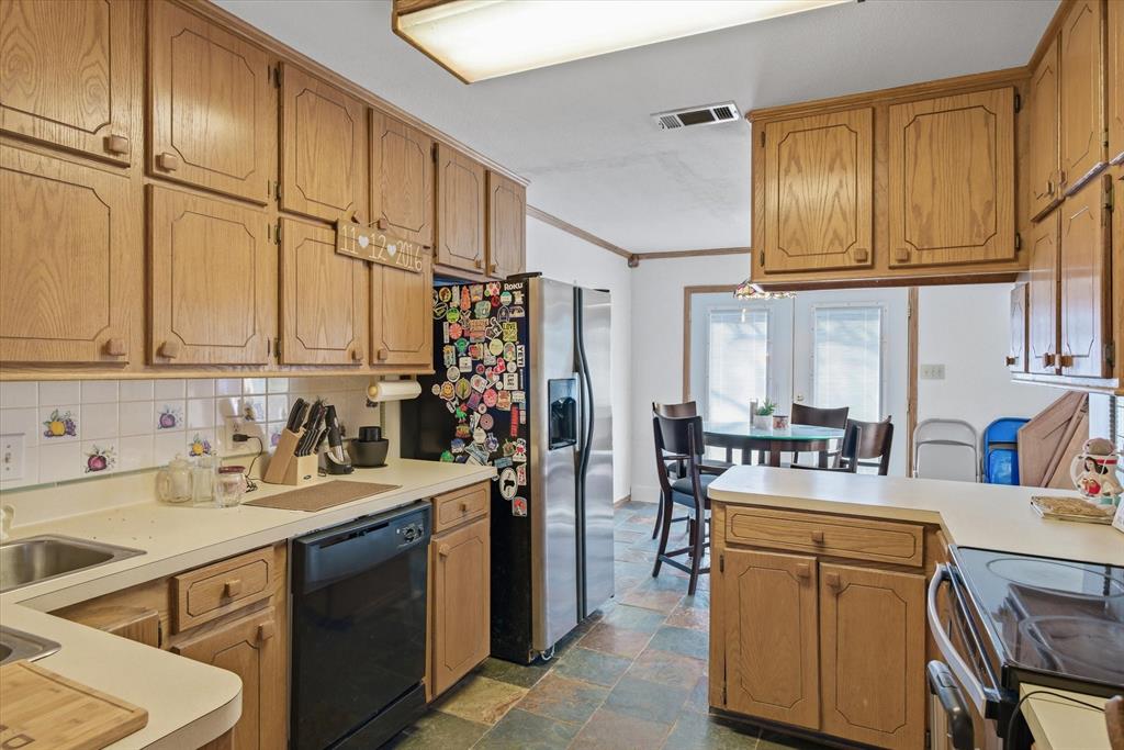 8844 State Highway 19 Property Photo 17