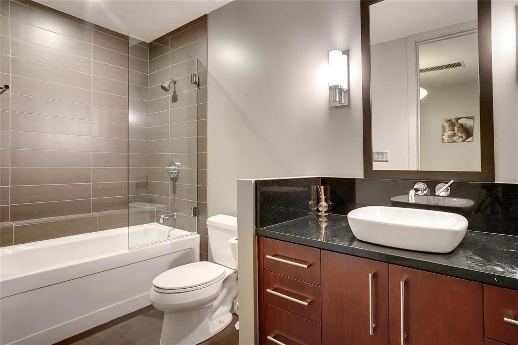 2600 W 7th Street 1807 Property Photo 18