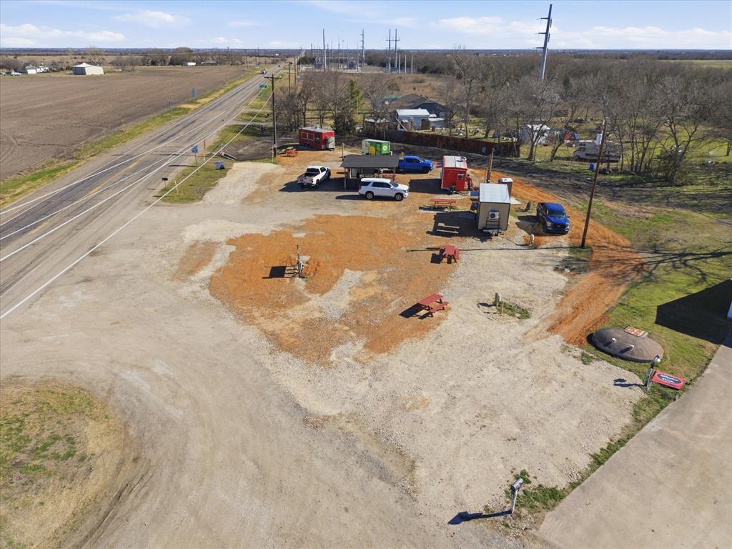 6503 State Highway 66 Property Photo 8