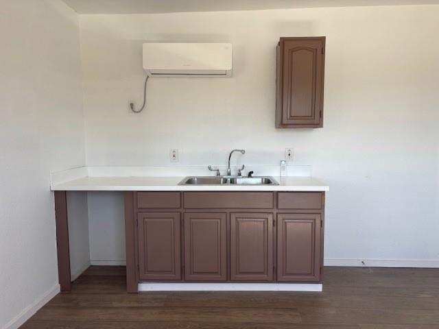 621 W Main Street Property Photo 9