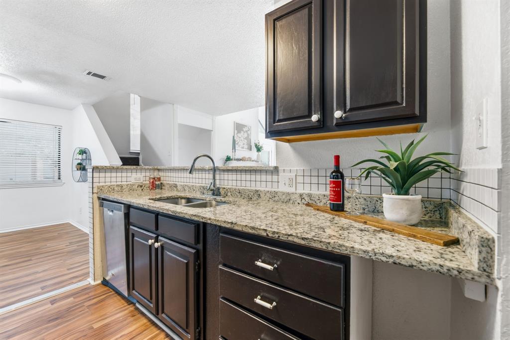 2301 Balsam Drive M209 Property Photo 6