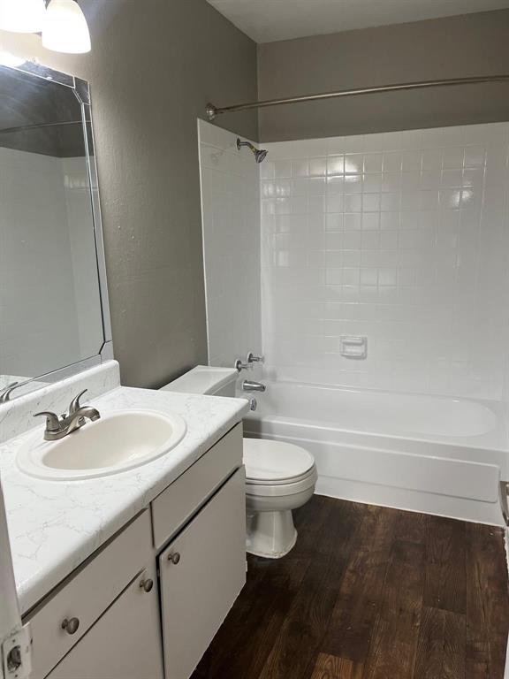 1122 Millview Drive 604 Property Photo 9