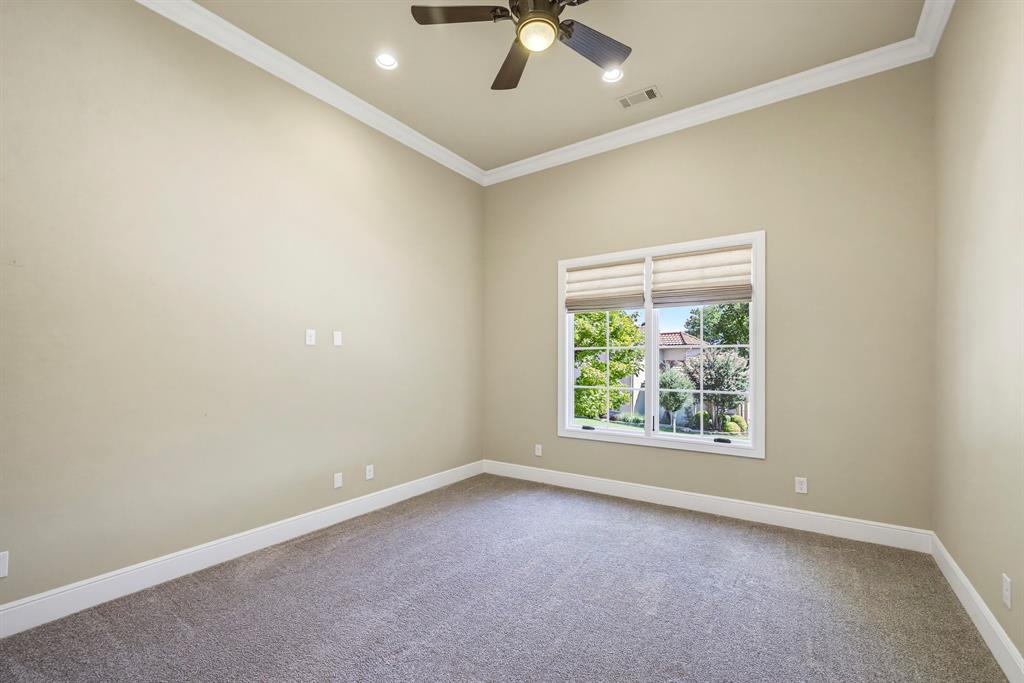 7001 Oakmont Terrace Property Photo 22