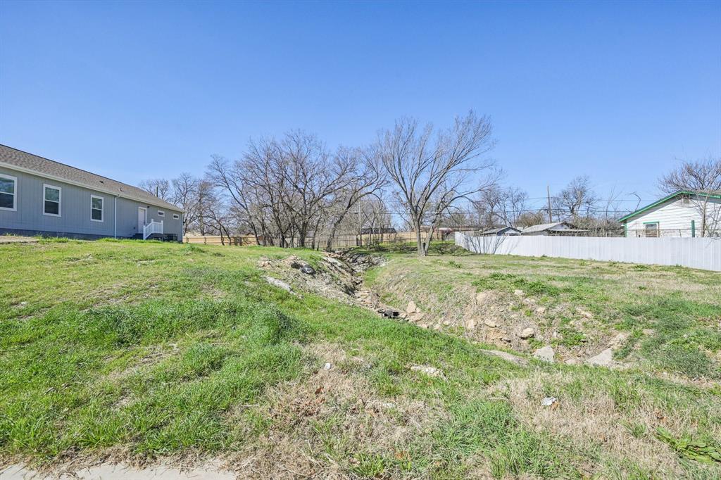 2016 Belzise Terrace Property Photo 5