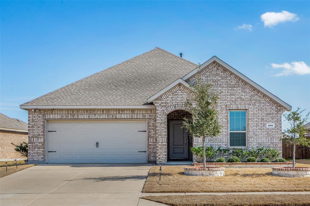 206 Mockingbird Way Property Photo 1