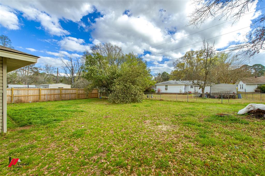 214 Ellis Drive Property Photo 25