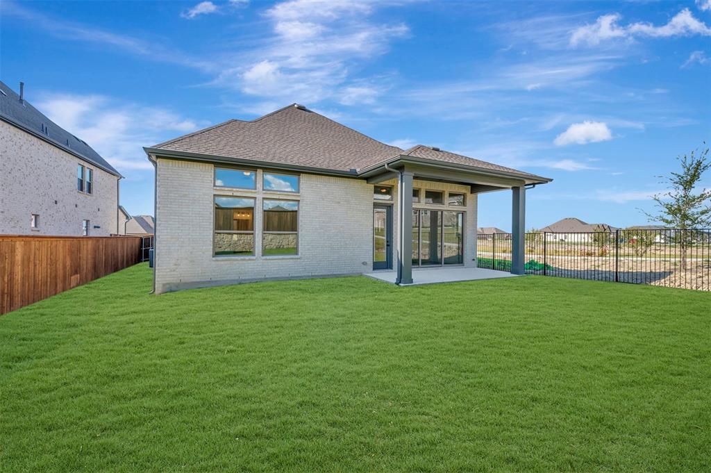 1351 Potenza Road Property Photo 4