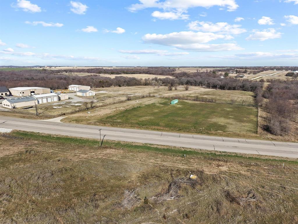 0000 N Fm 1417 Property Photo 3