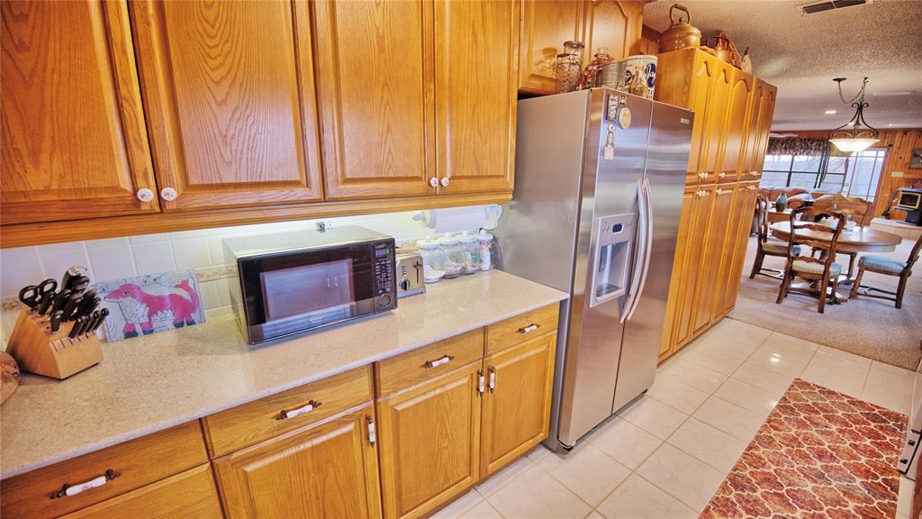 858 Ford Road Property Photo 8