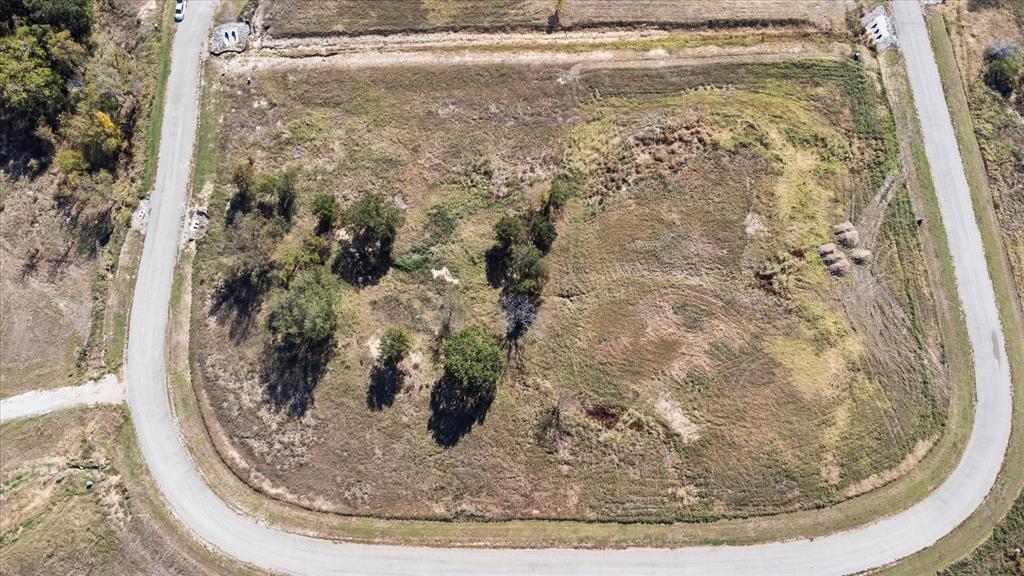 2235 Sundance Property Photo 5